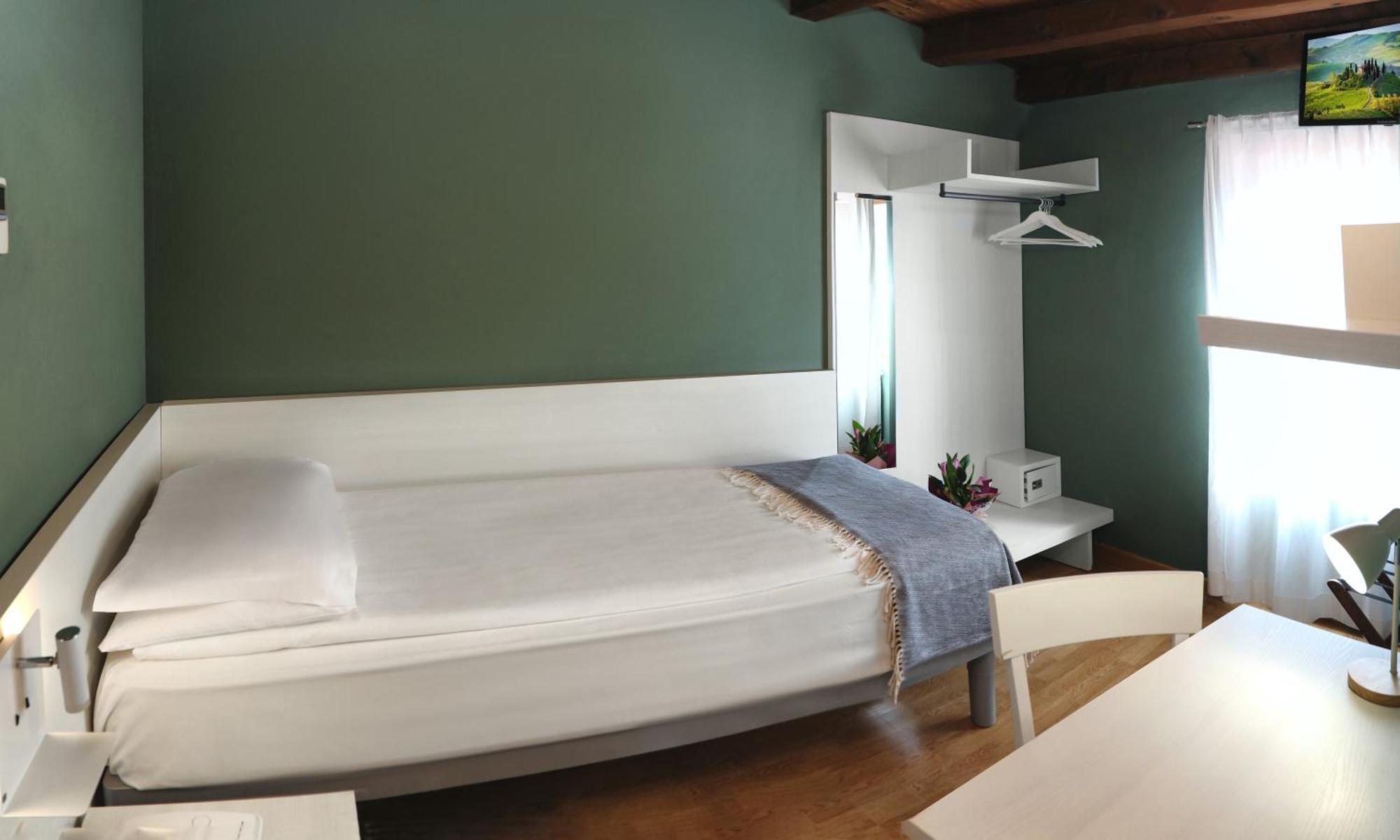 Albergo All'Ancora Γκάρντα Εξωτερικό φωτογραφία