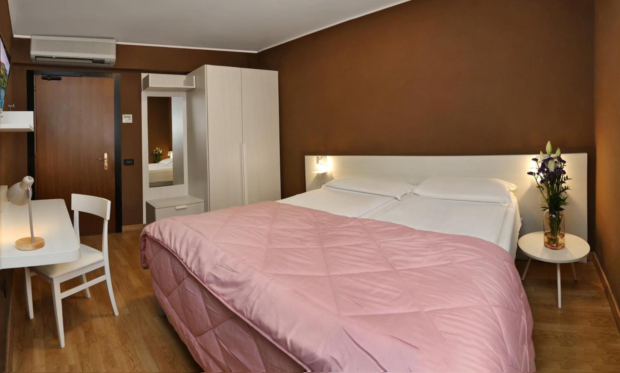 Albergo All'Ancora Γκάρντα Εξωτερικό φωτογραφία