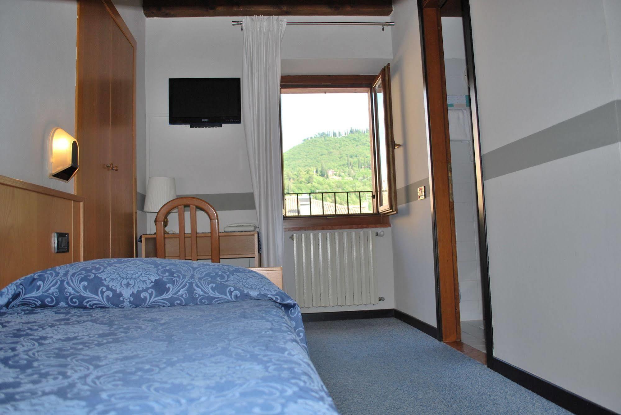 Albergo All'Ancora Γκάρντα Εξωτερικό φωτογραφία